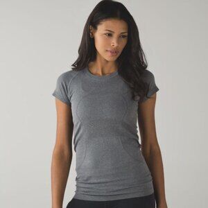 Lululemon Gray Swiftly Tech Short Sleeve Crew - Size 8